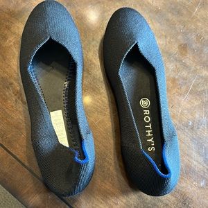 Black Rothy’s 10.5